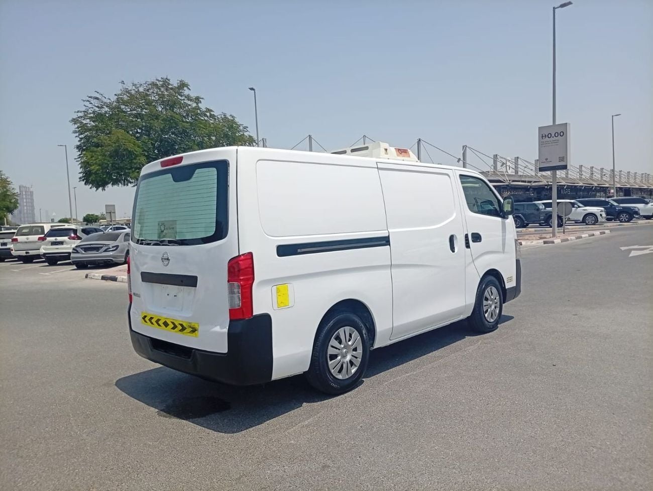 Nissan Urvan STANDARD STD CHILLER VAN
