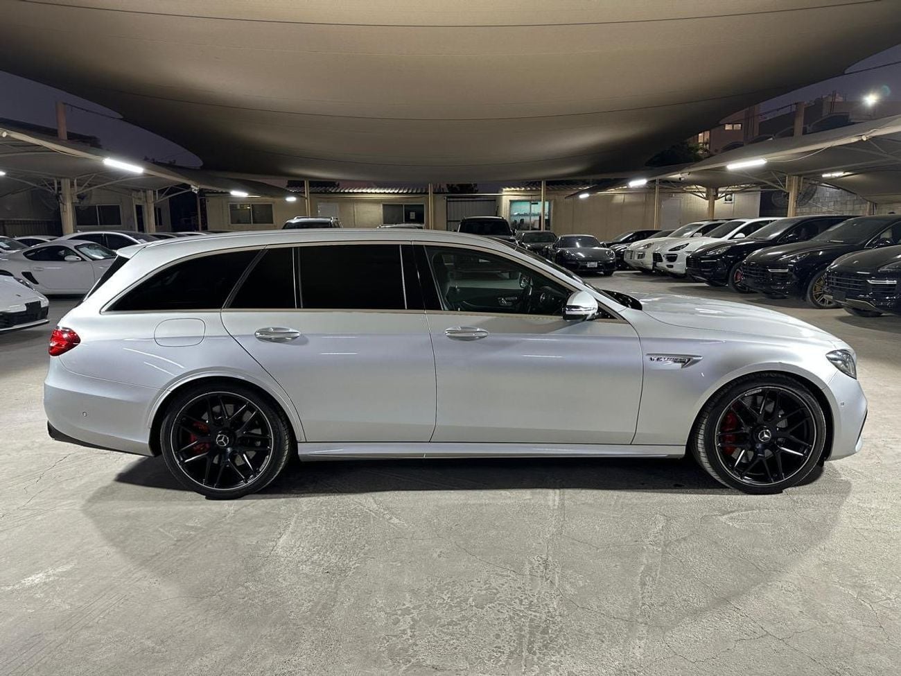 Mercedes Benz E63 AMG S | FULL SERVICE HISTORY | PANORAMIC ROOF | BURMESTER SOUND