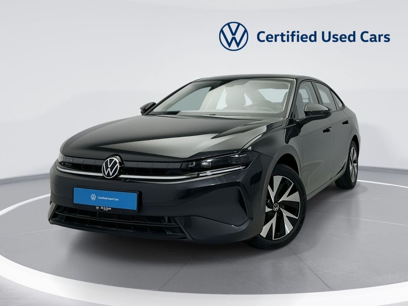 فولكس واجن جيتا TRENDLINE جيتا تريندلاين 1.5 لتر TSI | ناقل حركة أوتوماتيكي DSG بسبع سرعات | سقف بانورامي | كاميرا خلفية | نظا