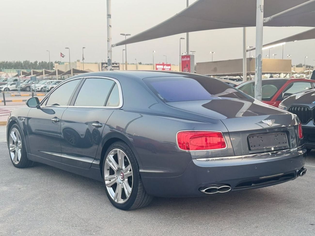 بنتلي فلاينج سبور V8