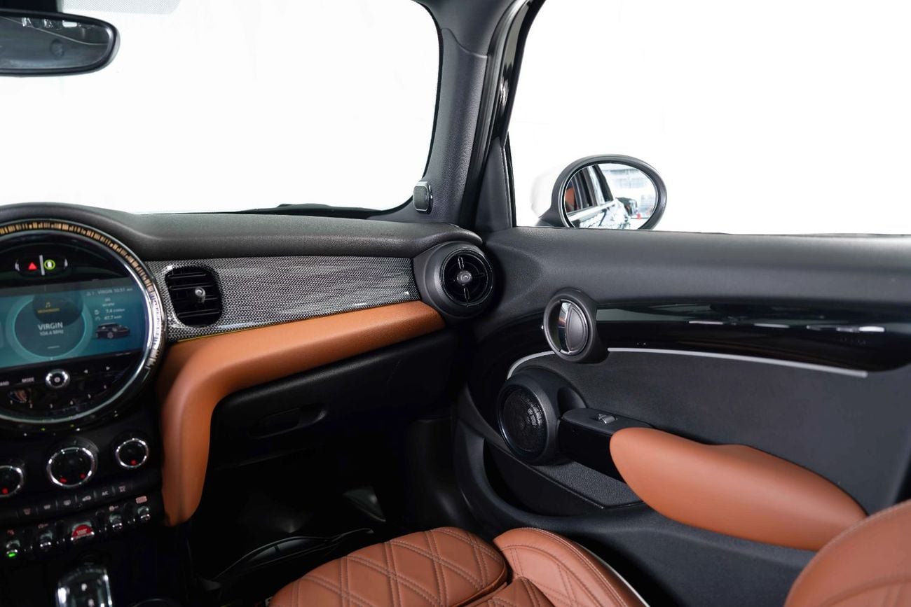 Mini John Cooper Works STANDARD JCW-GCC-FSH-well maintained-Dealer warranty & service valid till Dec 2026