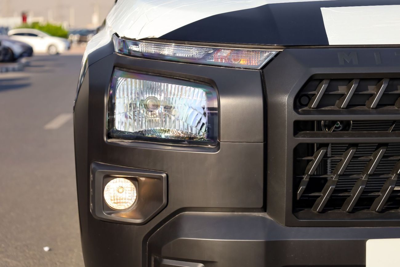 Mitsubishi L200 GL 2027 | 2.4L DIESEL | D.CABIN 4X4 | 5MT MID-LINE | BEST PRICE