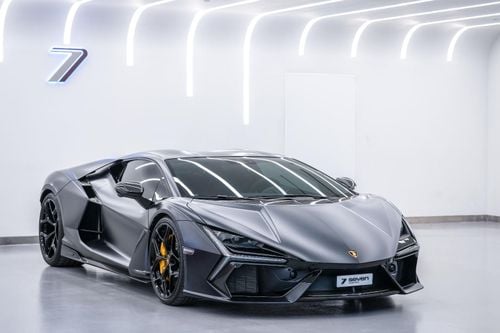 لامبورغيني ريفويلتو SPORTIVA هيكل داخلي وخارجي مصنوع بالكامل من الكربون | لون أسود مطفي أصلي