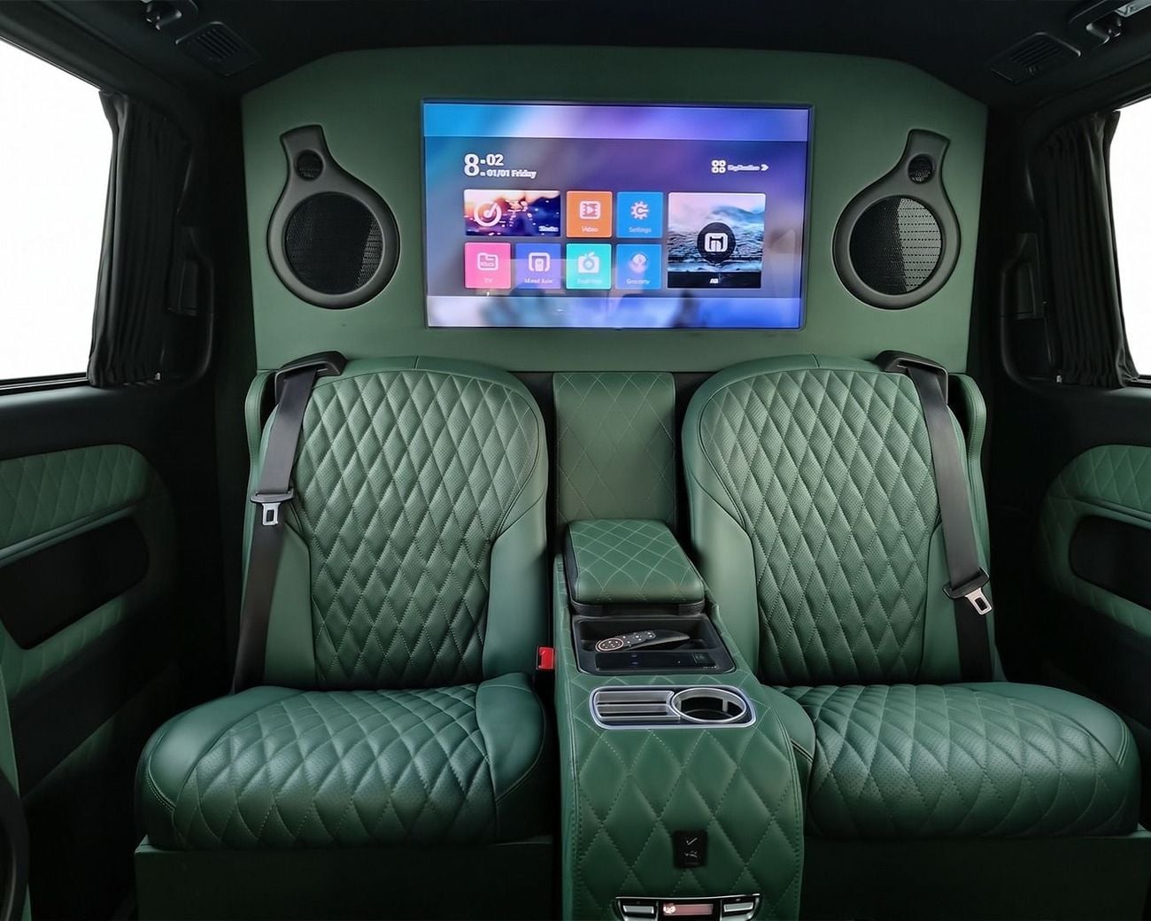 Mercedes Benz V 250 AVANTGARDE LWB 2018 l VIP SEATS | AED 3,562 / Monthly