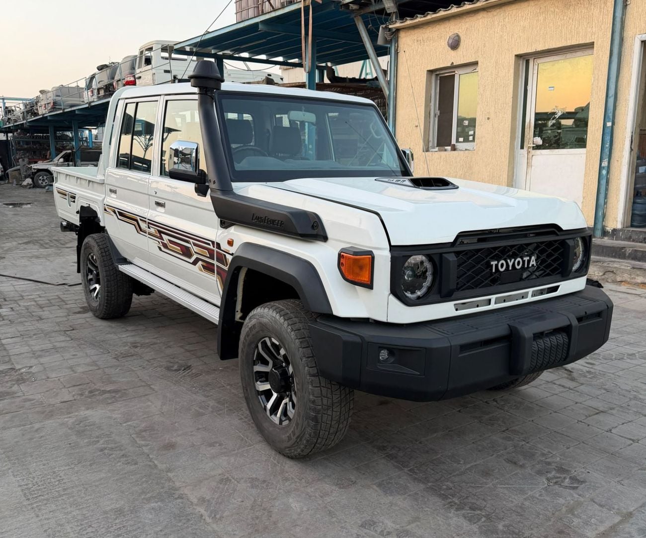 Toyota Land Cruiser Pick Up