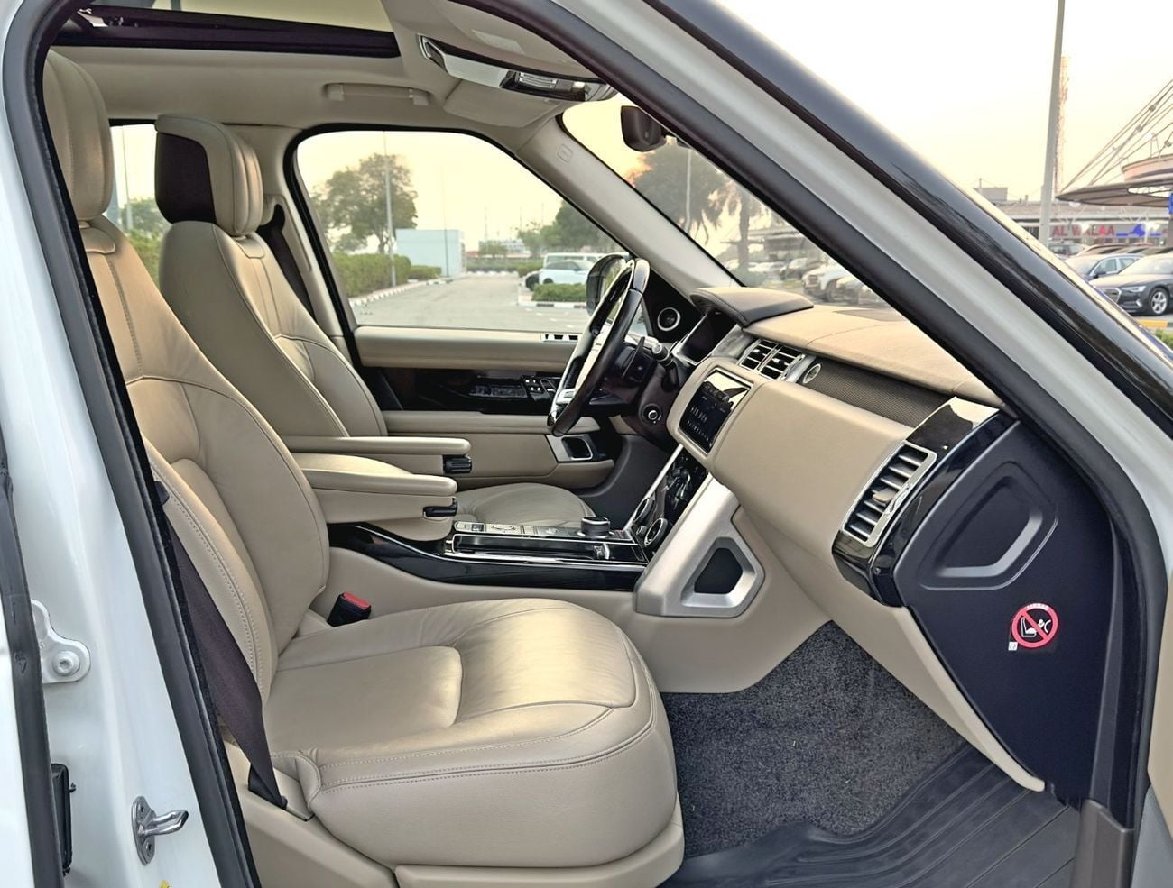 لاند روفر رينج روفر HSE 3.0L (380 HP)