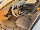 Porsche Panamera 4S