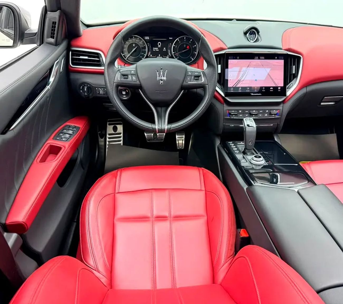 Maserati Ghibli Modena S, Warranty, Full Service History, Low Km, GCC
