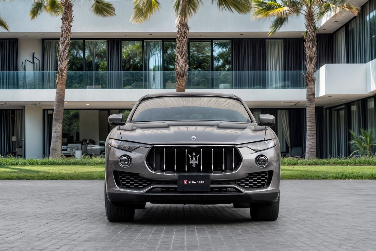 مازيراتي ليفونت STANDARD 2,448 P.M | 0% Downpayment | Maserati Levante Q4!