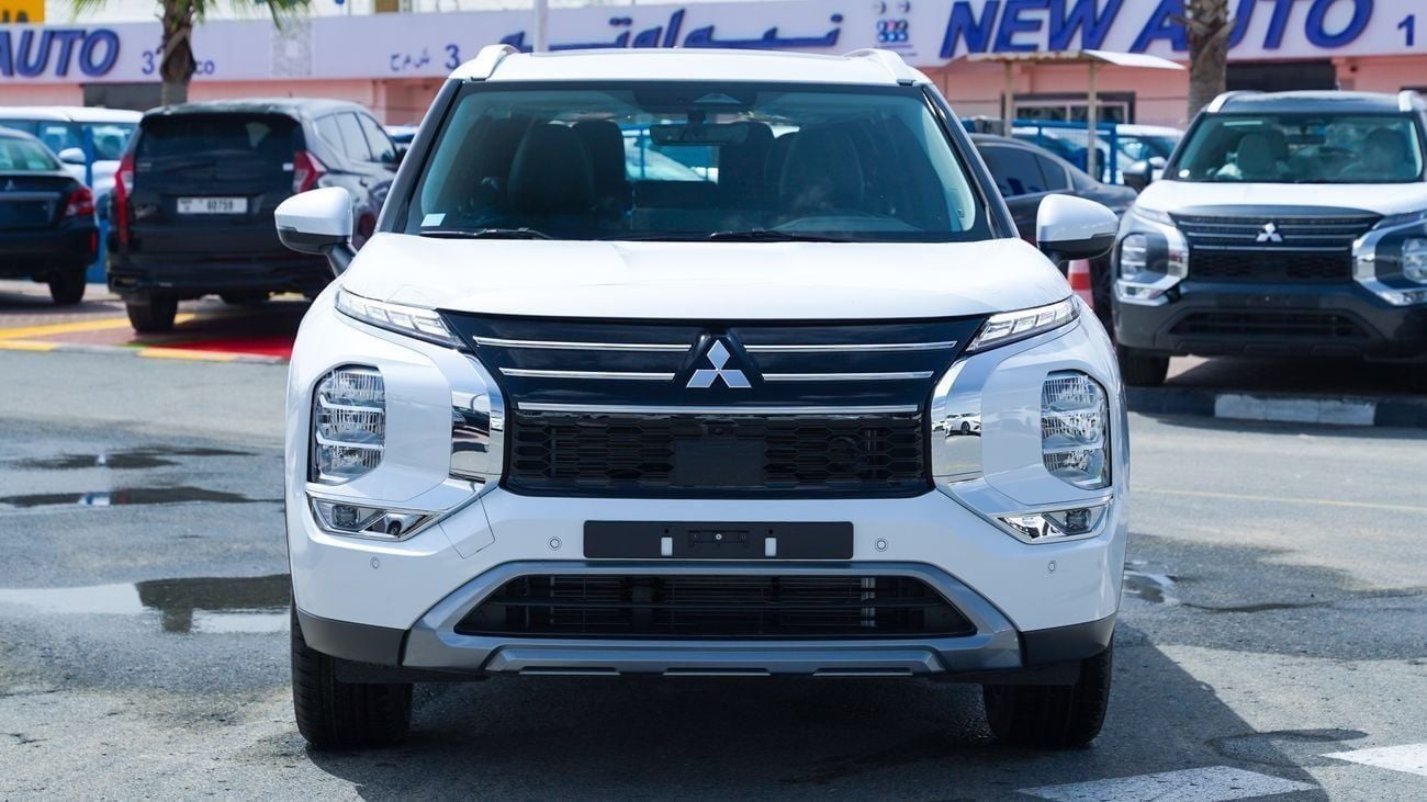 ميتسوبيشي آوتلاندر HIGHLINE ميتسوبيشي أوتلاندر هايب لاين 2026 (G06) – جديد كليًا 2.5 لتر | SUV بـ 7 مقاعد | مواصفات ال