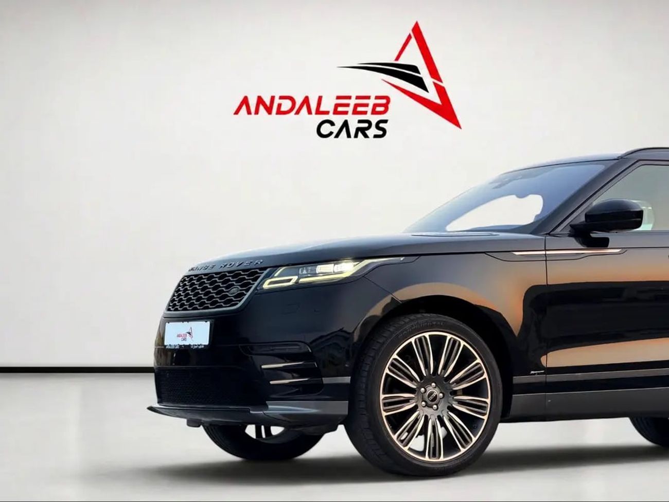 Land Rover Range Rover Velar R-DYNAMIC SE LUXURY R-DYNAMIC SE | P250 | PANORAMIC ROOF | 2.0L TURBO | GCC