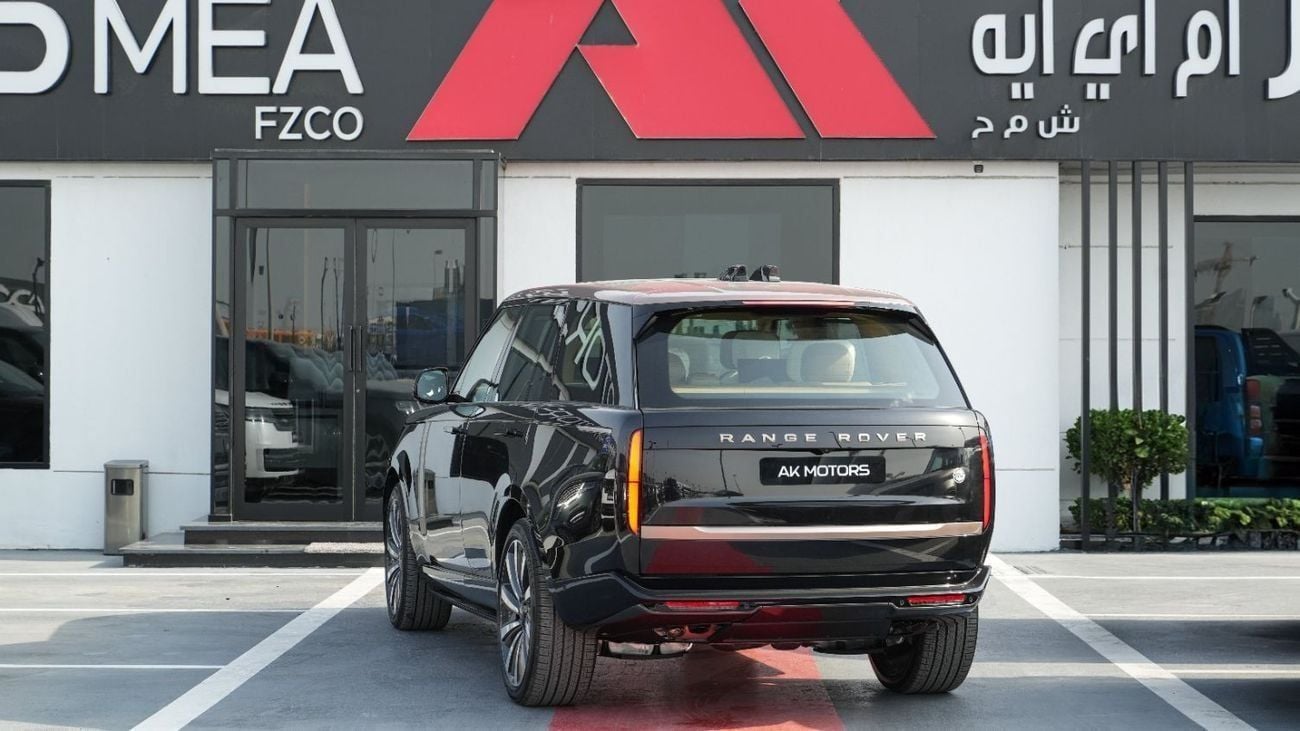 Land Rover Range Rover SV SWB P615 4.4L Santorini Black 2026MY Export Only P615 4.4L Santorini Black 2026MY Export Only