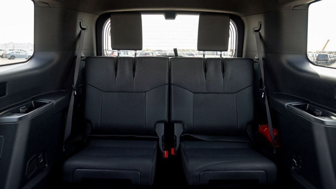 تويوتا برادو TXL1 250 LUXURY 2.8D AT MY2025 - BLACK