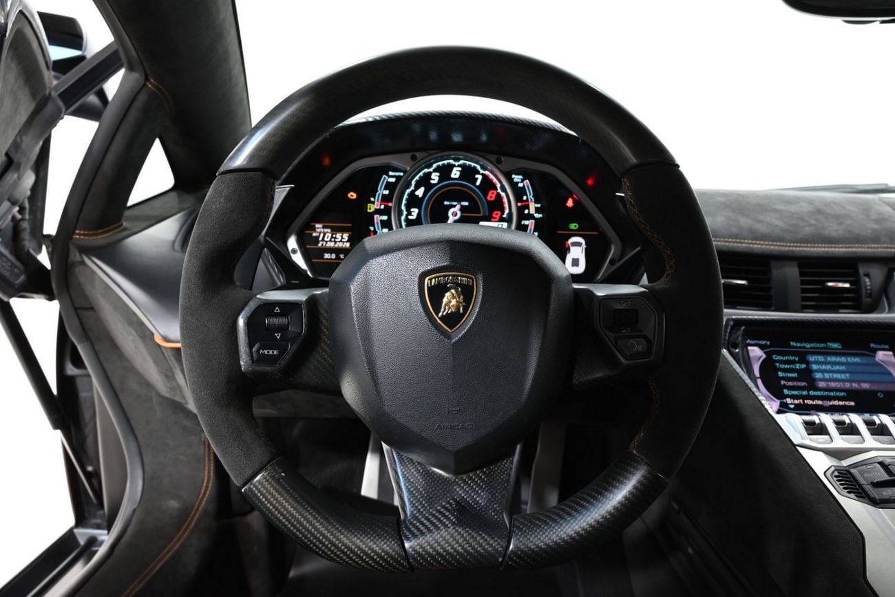 Lamborghini Aventador LP 750-4 Super veloce 2015 Lamborghini Aventador LP 750-4 Super veloce SV Kit, Full Service History, GCC