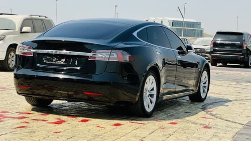 Tesla Model S 75D