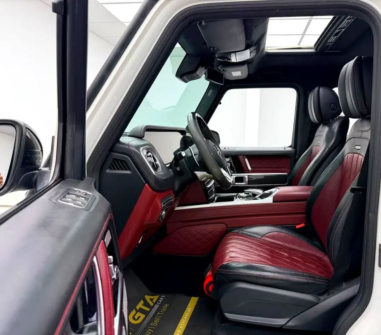 Mercedes Benz G63 AMG G63 AMG Night Package, MB Warranty, Full MB Service History, GCC