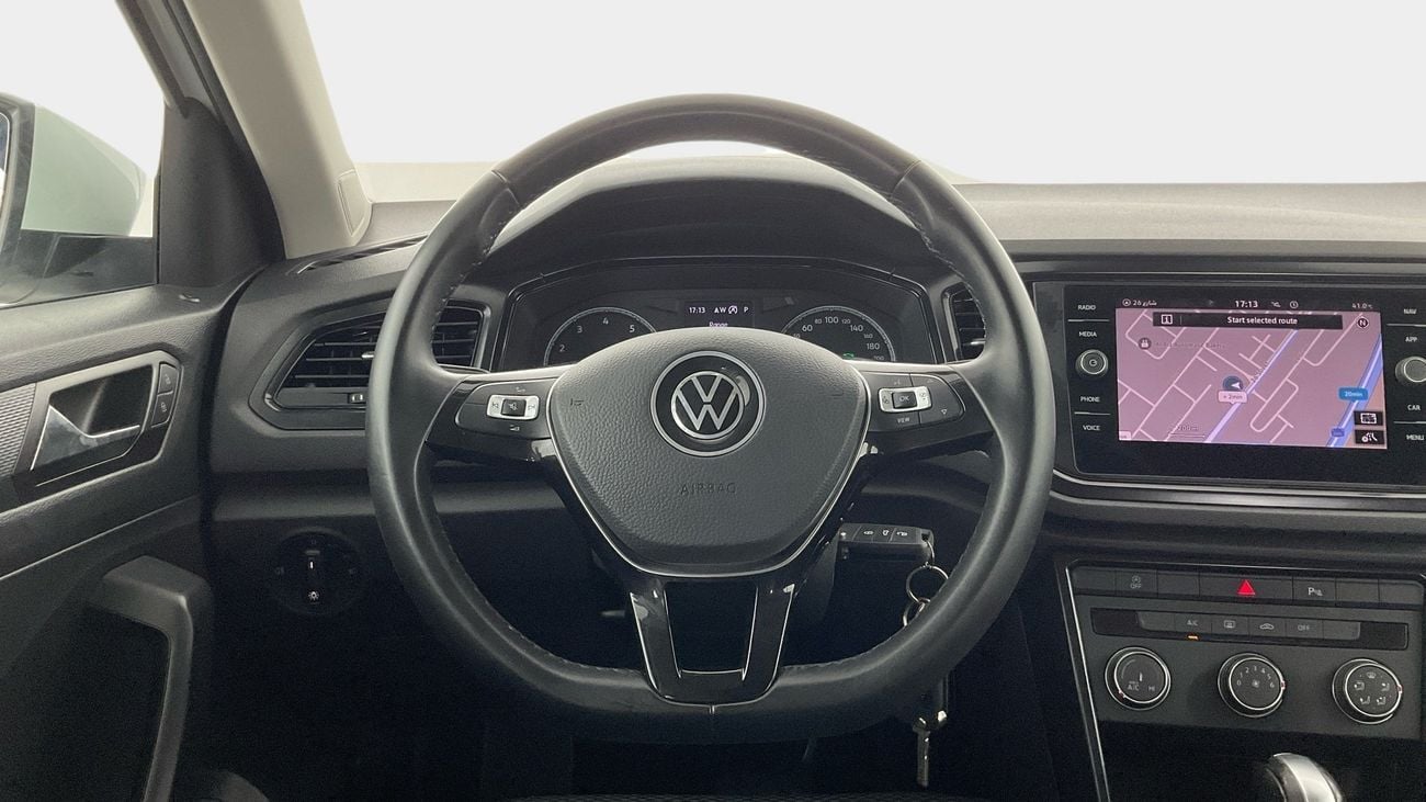 Volkswagen T-ROC LIFE | Guaranteed Warranty | 0 Down Payment