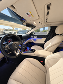 مرسيدس بنز E300