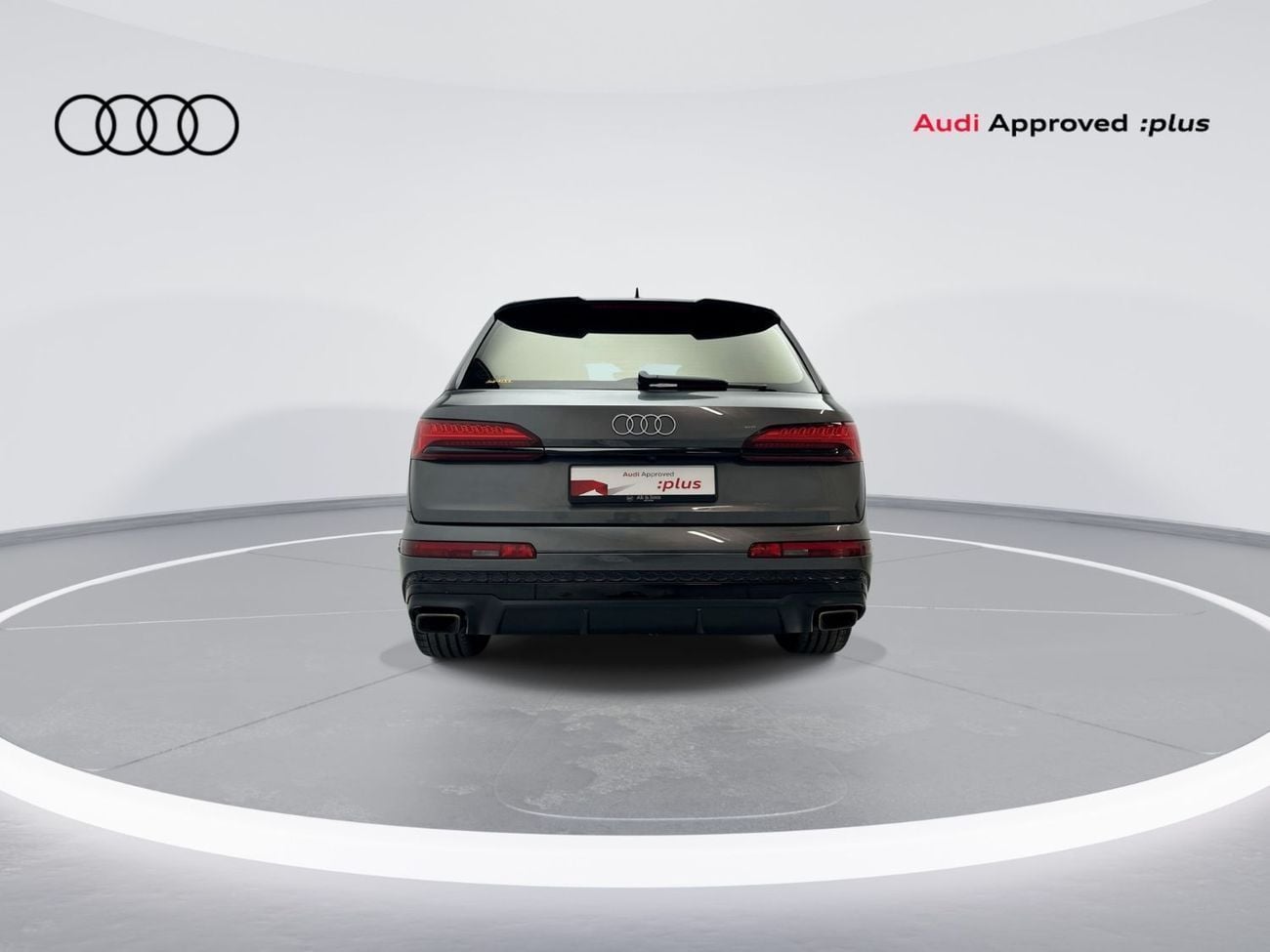 أودي Q7 45 TFSI S-LINE سيارة رياضية متعددة الاستخدامات S line 45 TFSI quattro بقوة 252 حصان الإصدار الأول (رقم المرجع: 1352