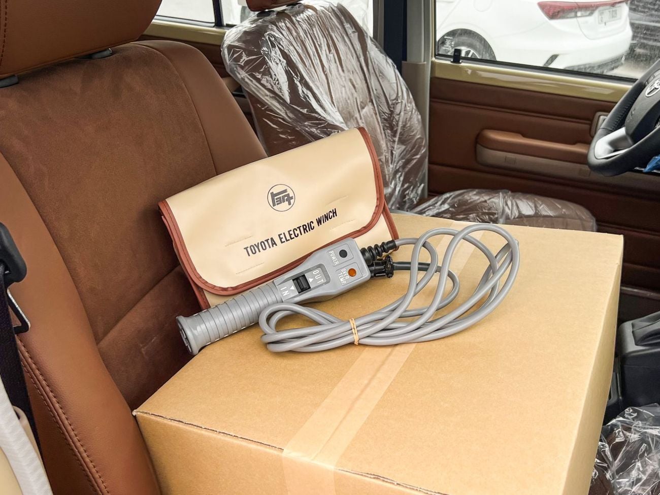 تويوتا لاند كروزر بيك آب EXPORT ONLY - FULL OPTION 4.0L PETROL (OMANI)