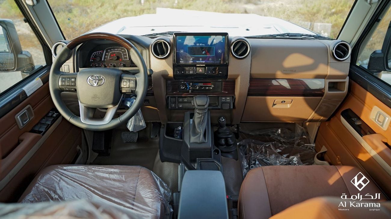 Toyota Land Cruiser 70 LC76 LX 4.0L V6 | Automatic Transmission | DIff Lock | LDA | DAC | VSC