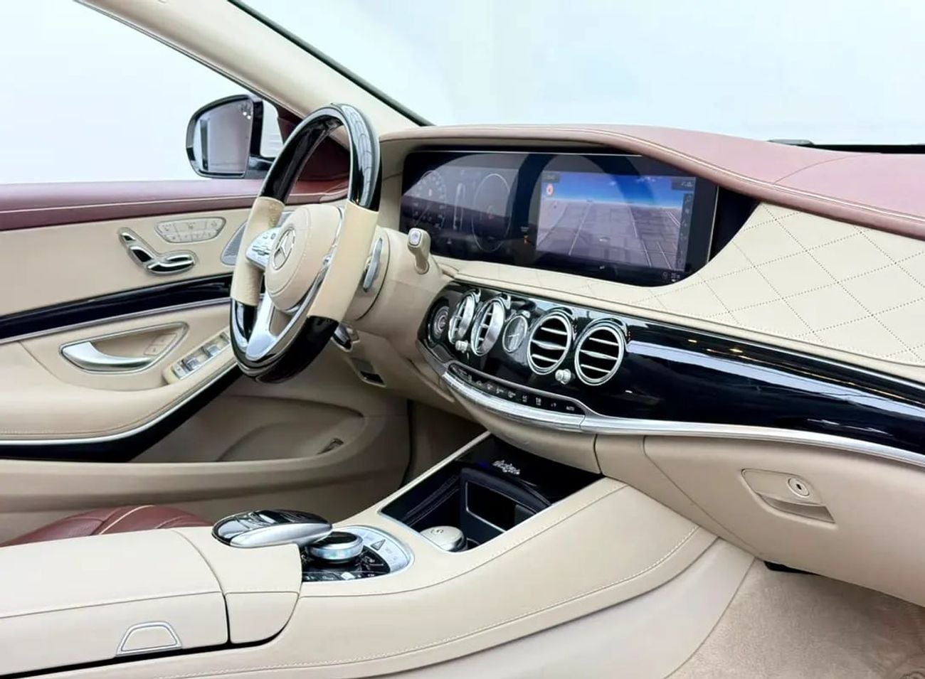 Mercedes Benz S560 S560 AMG LWB, Warranty, Full MB Service History, Excellent Condition, GCC