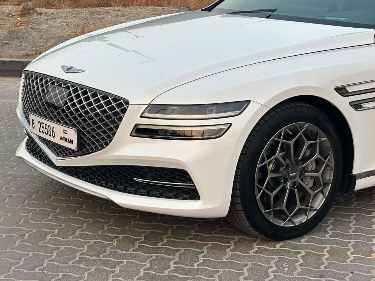 جينيسس G80 بريستيج