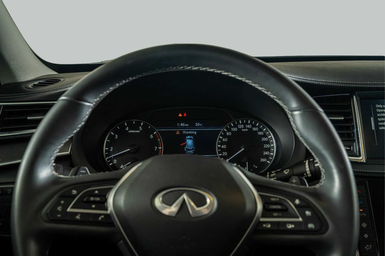 Infiniti QX50 LUXE 2.0
