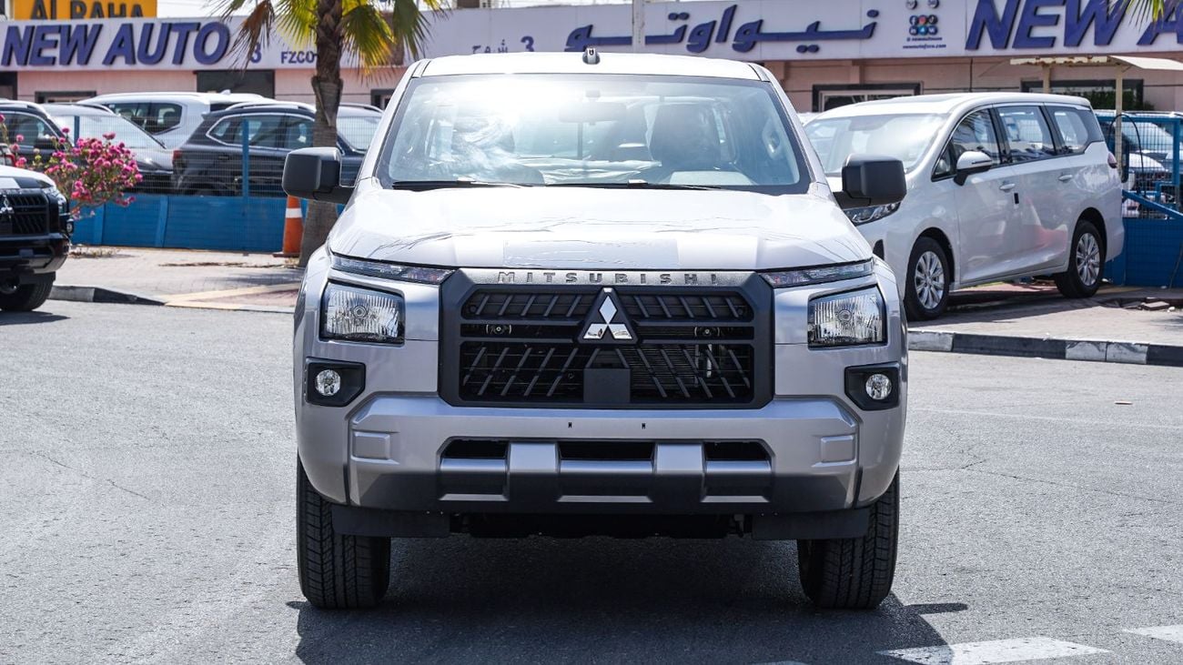 ميتسوبيشي L200 GLX جديد تمامًا – محرك بنزين سعة 2.4 لتر، دفع رباعي، ناقل حركة يدوي – D25 – 2027 – للتصدير فقط