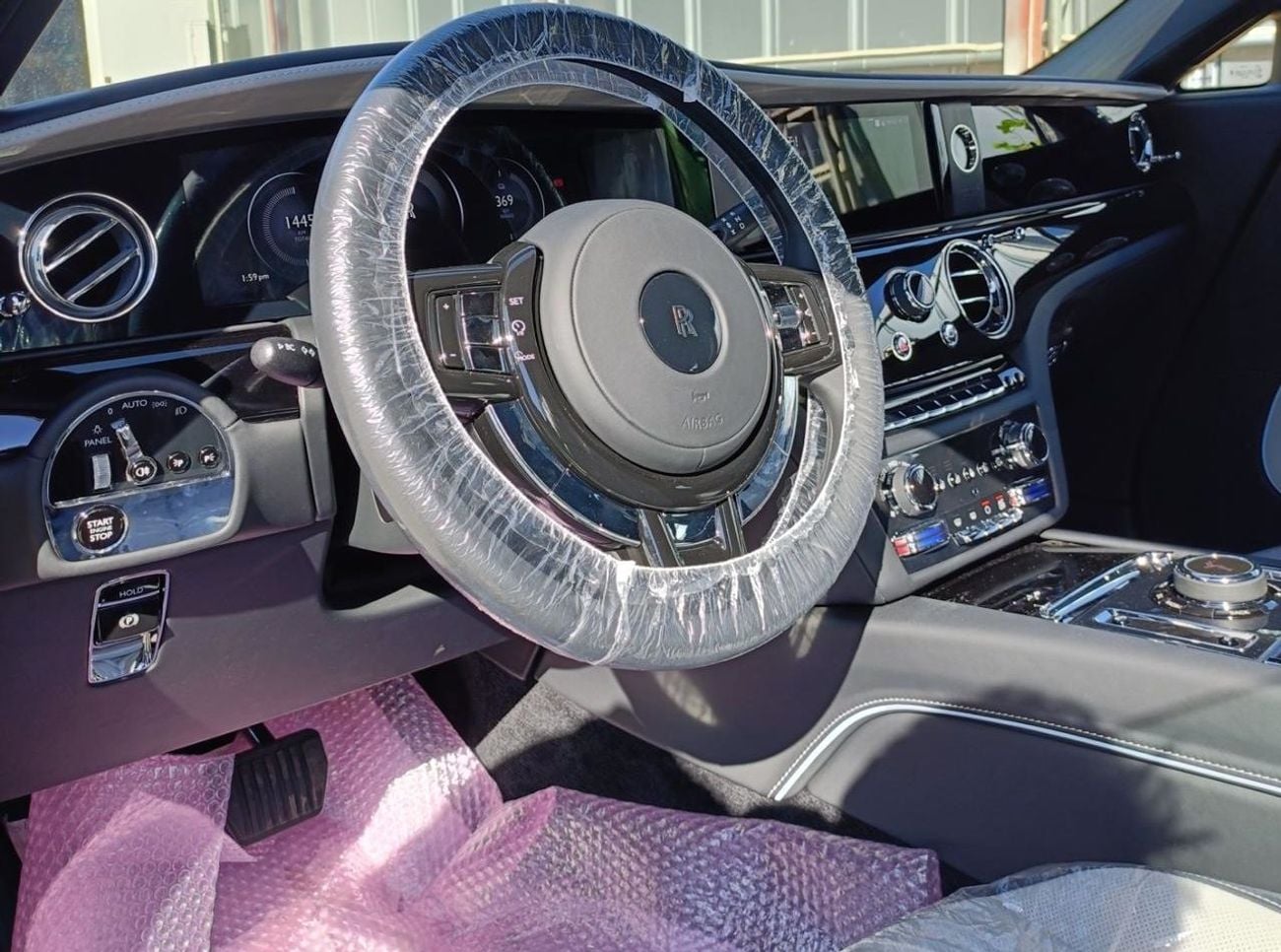 Rolls Royce Spectre STANDARD