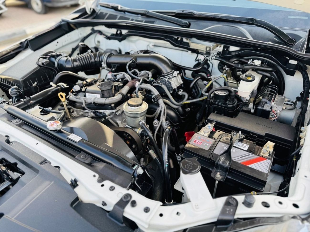 Toyota Fortuner EXR Toyota fortuner 2019 LHD full option 2.7 v4