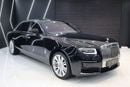 رولز رويس جوست EWB, Rear Entertainment, Starlight, Illuminated Grille, GCC Specs!!