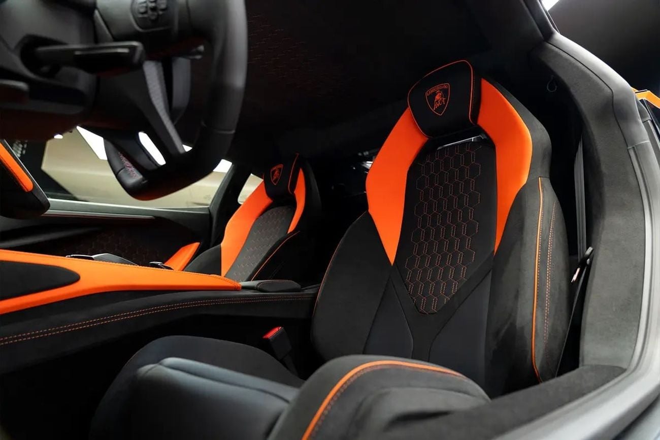 Lamborghini Revuelto SPORTIVA
