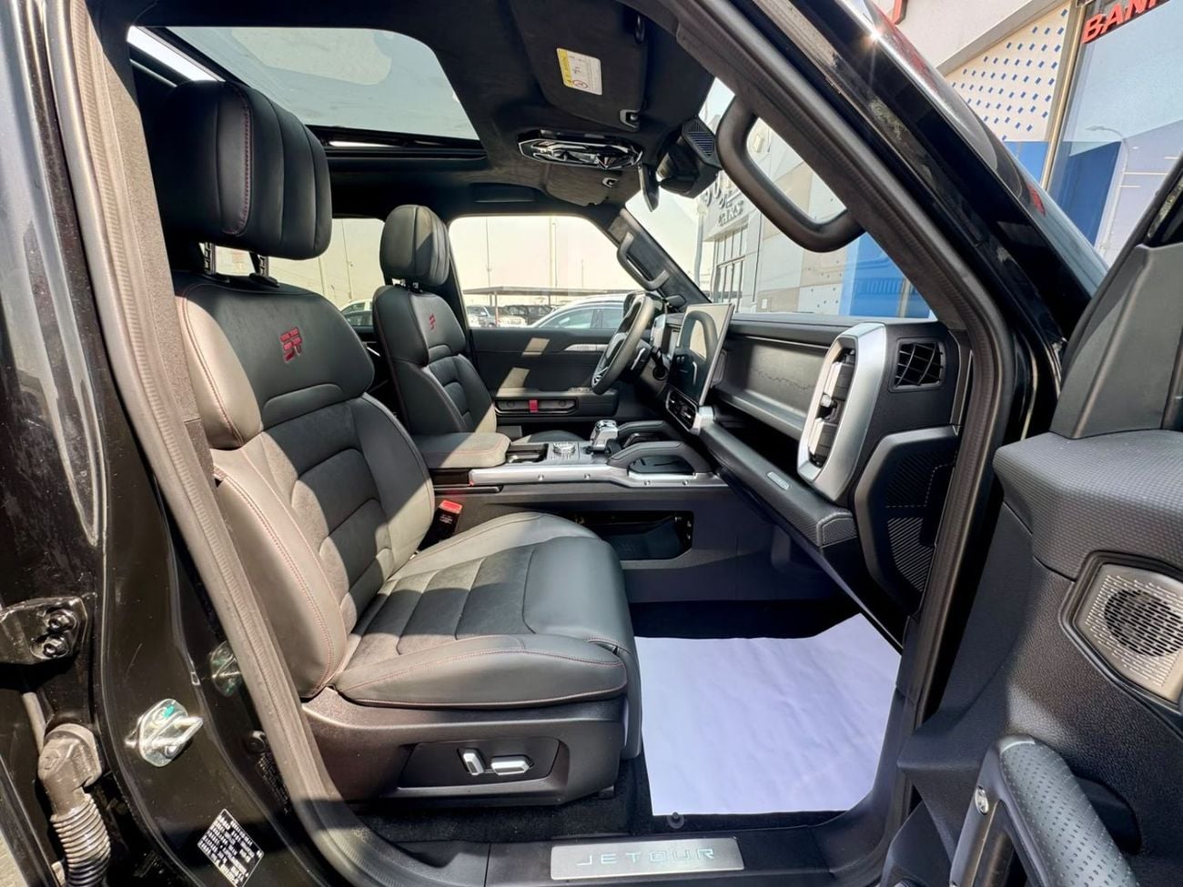 Jetour T2 LUX 1460- AED MONTHLY- CHINISE SPECS l WARRANTY l 2.0L TURBO