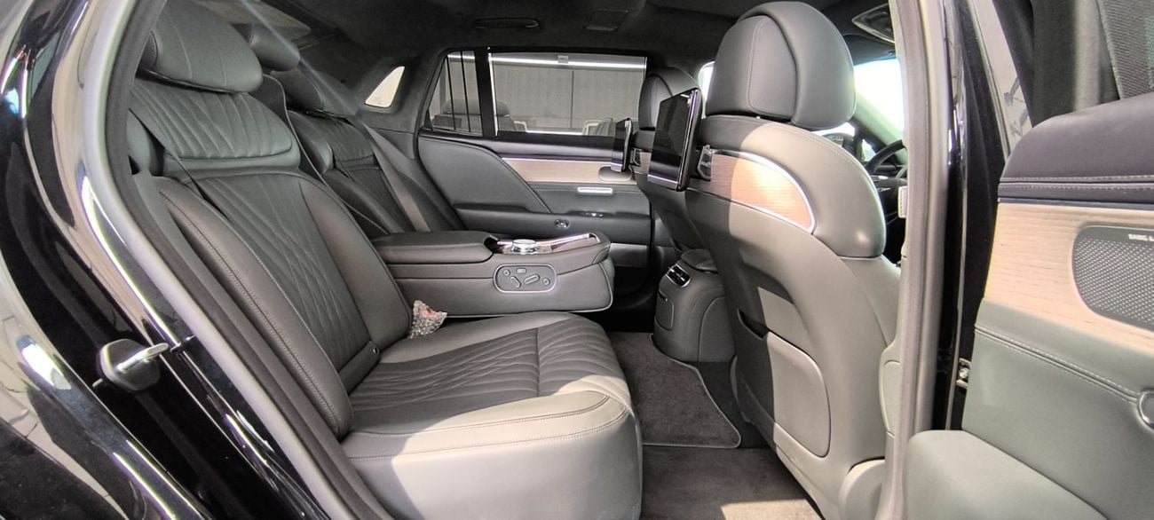 Genesis G90 ROYAL 3.5L TURBO AWD