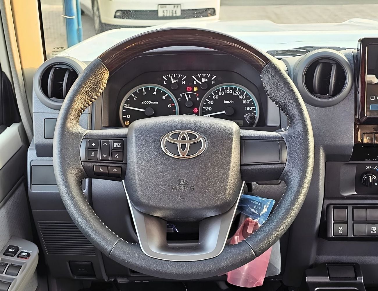 Toyota Land Cruiser 70 HARDTOP LC76 LXA 5 DOOR || 4.0L PETROL M/T | REAR CAMERA | PWR WINDOWS | SNORKEL (CODE # 76MM)