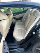 نيسان ماكسيما إس آر FULL OPTION GCC SPECS SINGLE OWNER ORIGINAL PAINT
