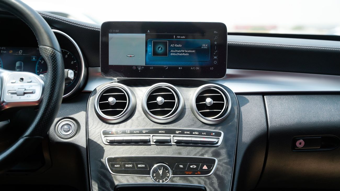 مرسيدس بنز C 200 AMG