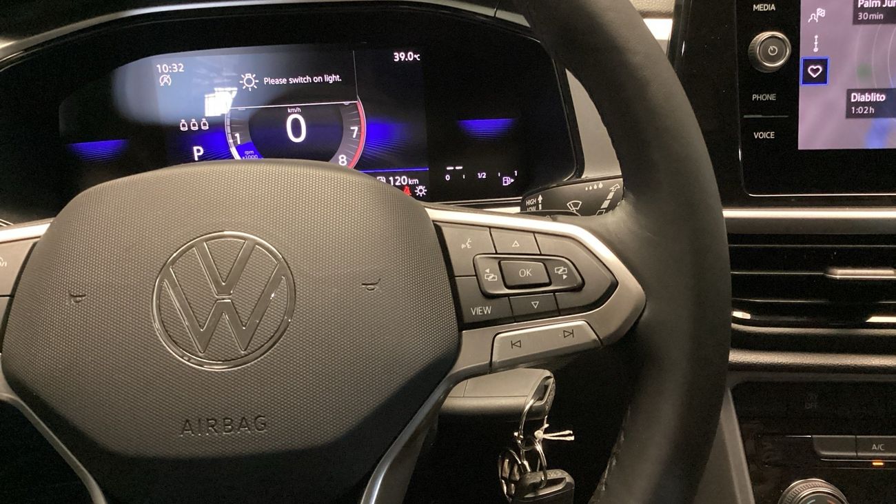 Volkswagen T-ROC LIFE | Guaranteed Warranty | 0 Down Payment