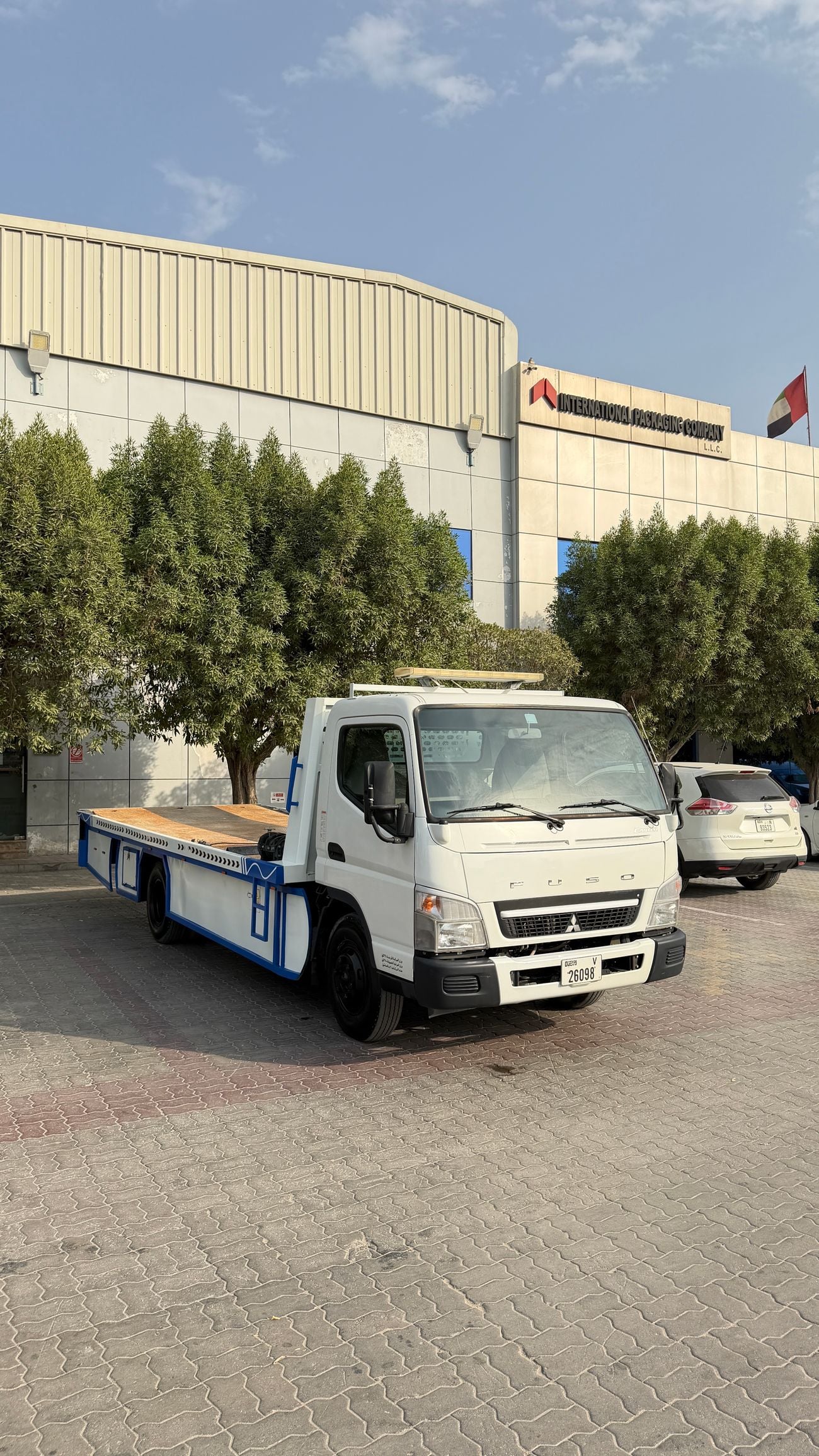 Mitsubishi Canter STANDARD