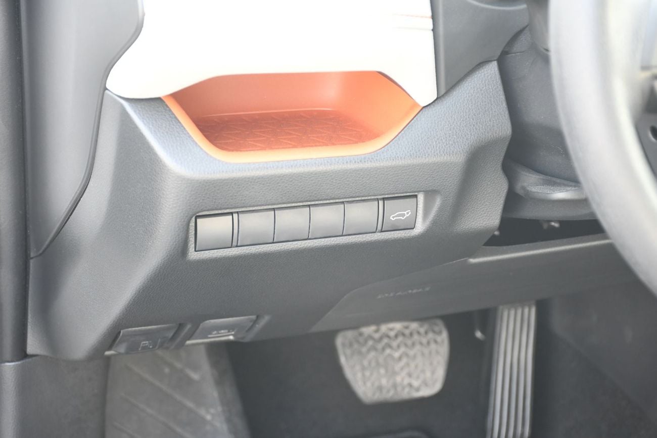 Toyota RAV4 ADVENTURE 2.5L PETROL