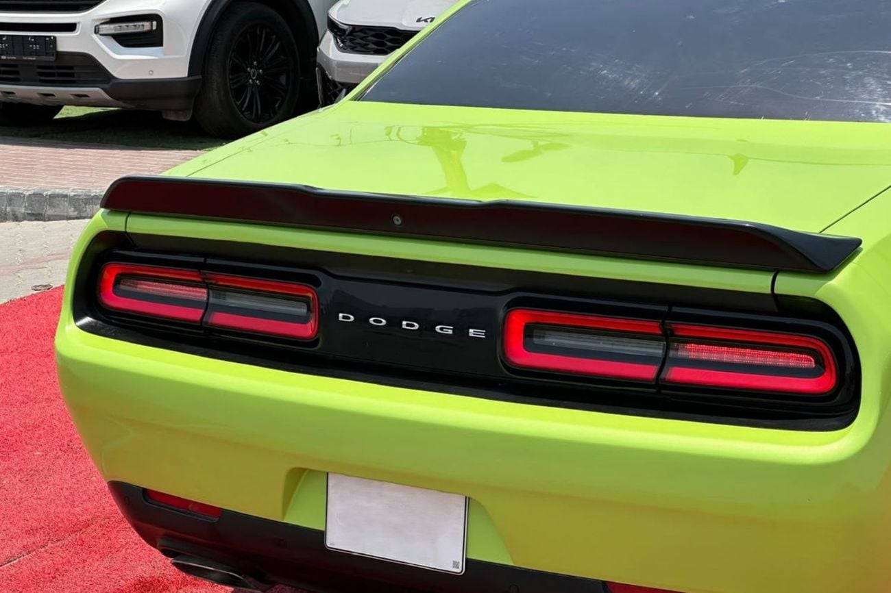 Dodge Challenger RT SCAT PACK WIDE BODY