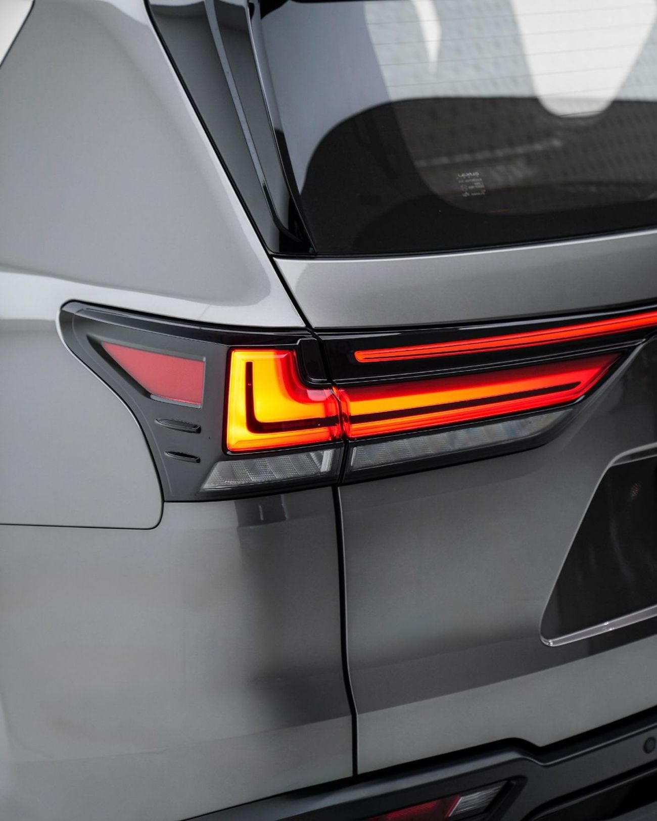 Lexus LX700h F SPORT AUTOPARK - TITANIUM/RED - 2026 - FULL OPTION