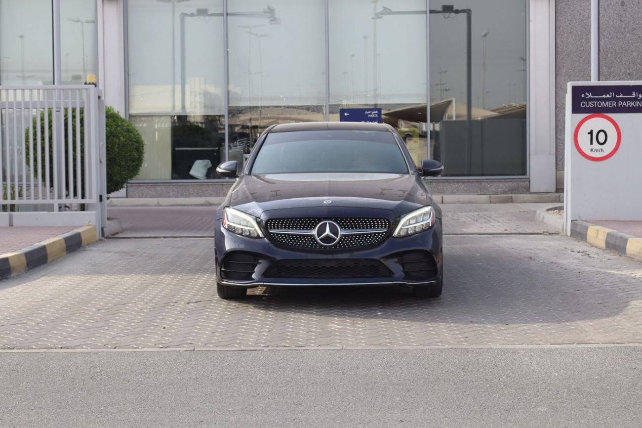 Mercedes Benz C300 STANDARD