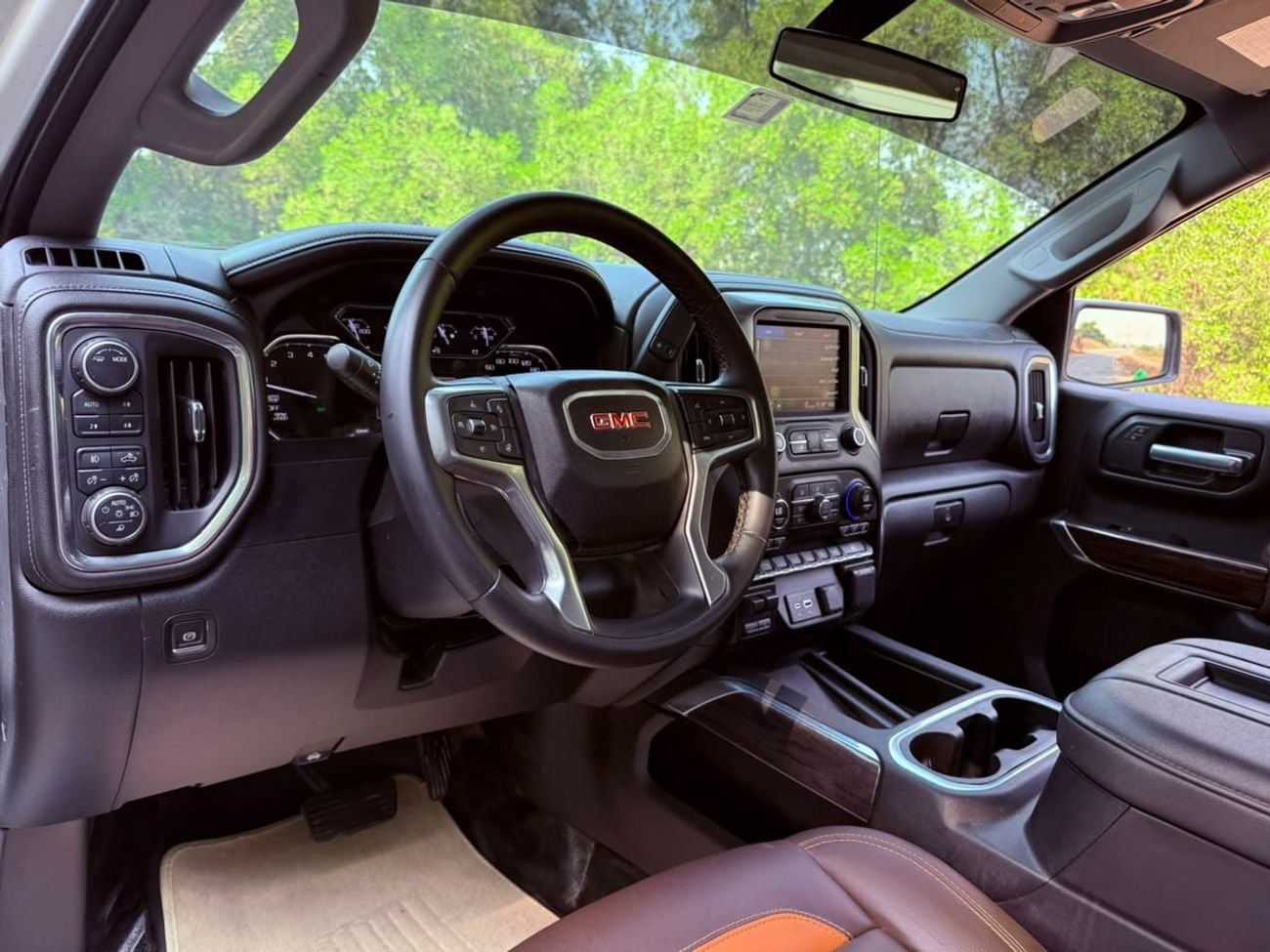 GMC Sierra 1500 REG/CAB AT4
