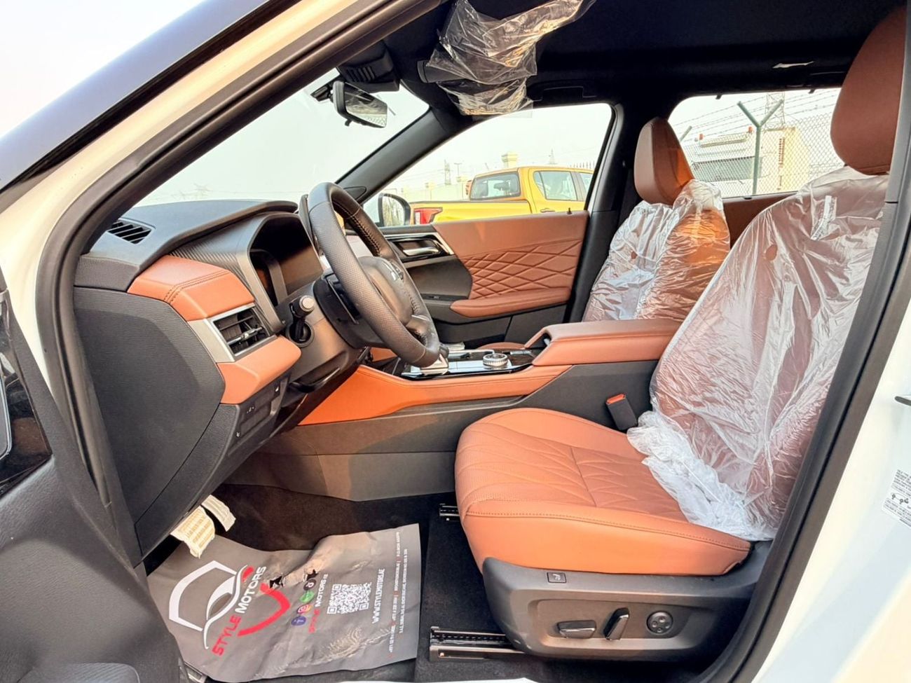 Mitsubishi Outlander PREMIUM LAUNCH EDITION