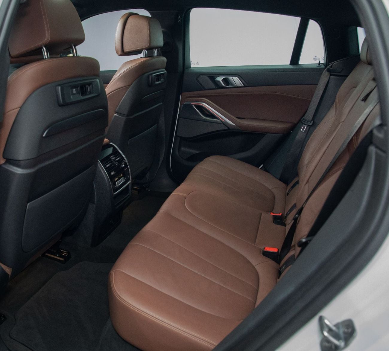 بي أم دبليو X6 XDRIVE40I M SPORT