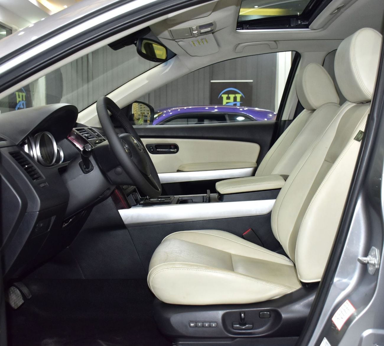 مازدا CX9 GTX LTD EXCELLENT DEAL for our Mazda CX-9 AWD ( 2014 Model ) in Silver Color GCC Specs