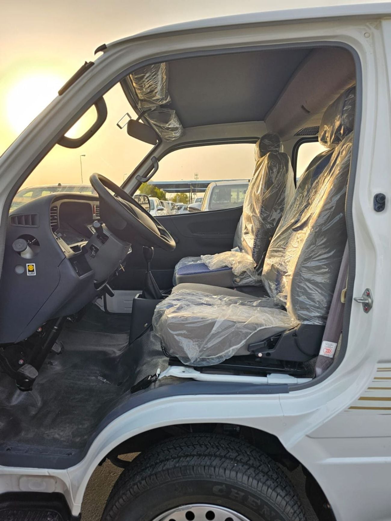 Jincheng Hiace JINCHENG MINIBUS || PASSENGER | 2.2L PETROL M/T FABRIC SEATS(CODE#JJP)
