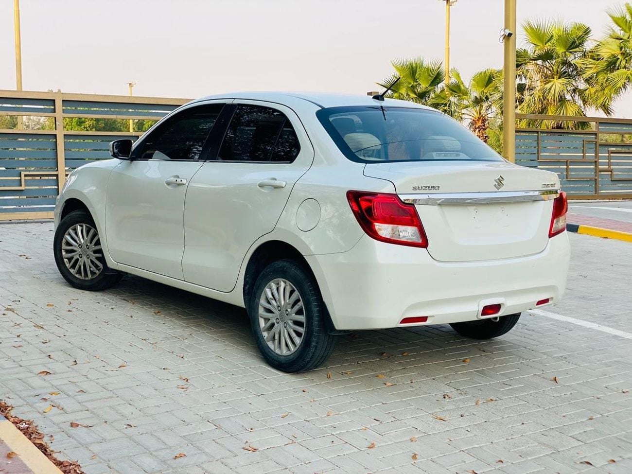 Suzuki Dzire GLX